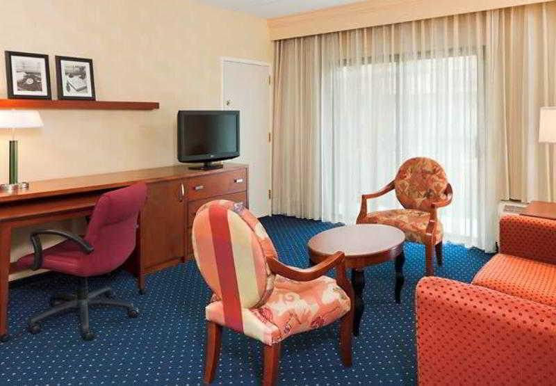 Courtyard By Marriott Baltimore BWI Airport Linthicum Quarto foto
